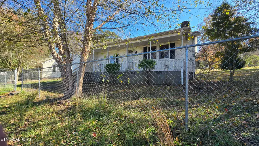 319 E Farrell St, Niota, TN 37826 - Image #2