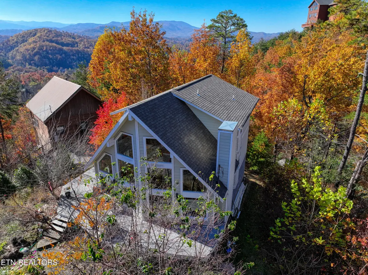 1814 Blue Tick Way, Sevierville, TN 37876 - Image #1