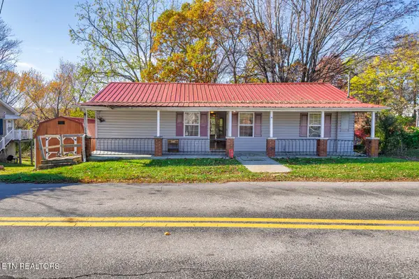 157 Lynn Rd, Johnson City, TN 37604