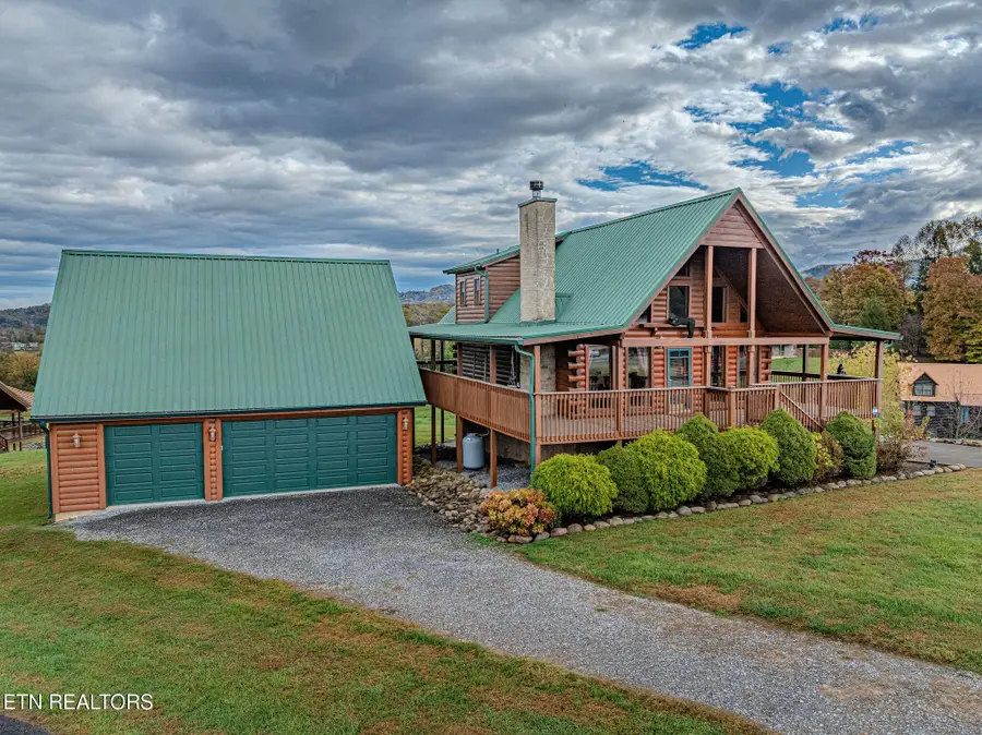 3452 Cove Meadows Dr, Sevierville, TN 37862 - Image #3