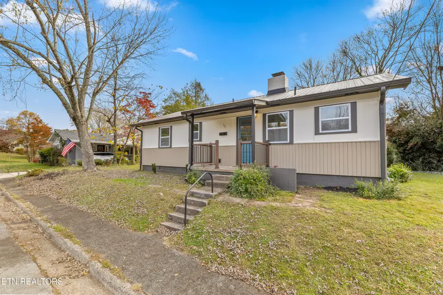 107 W Newcomb Rd, Oak Ridge, TN 37830 - Image #2