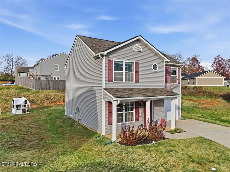 7151 Forest Willow Lane, Corryton, TN 37721 - Image #2