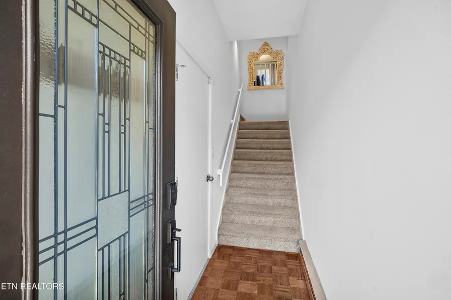 2016 Cherokee Bluff Drive, Knoxville, TN 37920 - Image #2