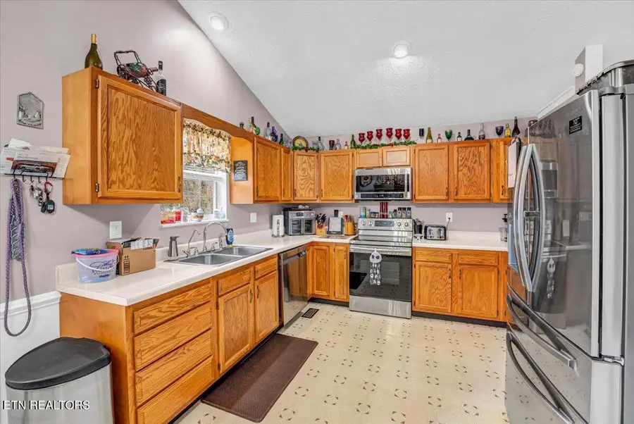 3333 Oma Lee Drive, Sevierville, TN 37876 - Image #3