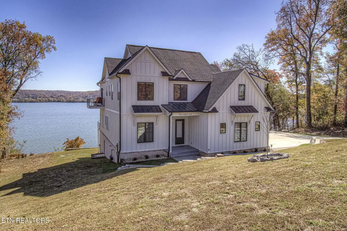 285 E Shore Drive, Rockwood, TN 37854 - Image #1