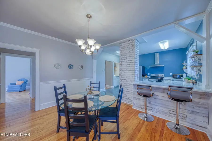 5109 Oakview Rd, Knoxville, TN 37918 - Image #3