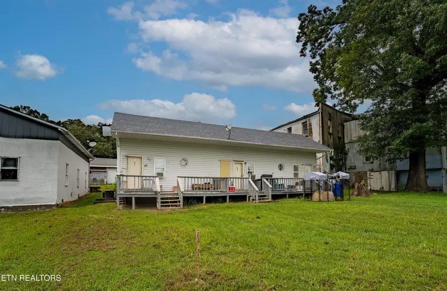 823 Siluria St, Harriman, TN 37748 - Image #2