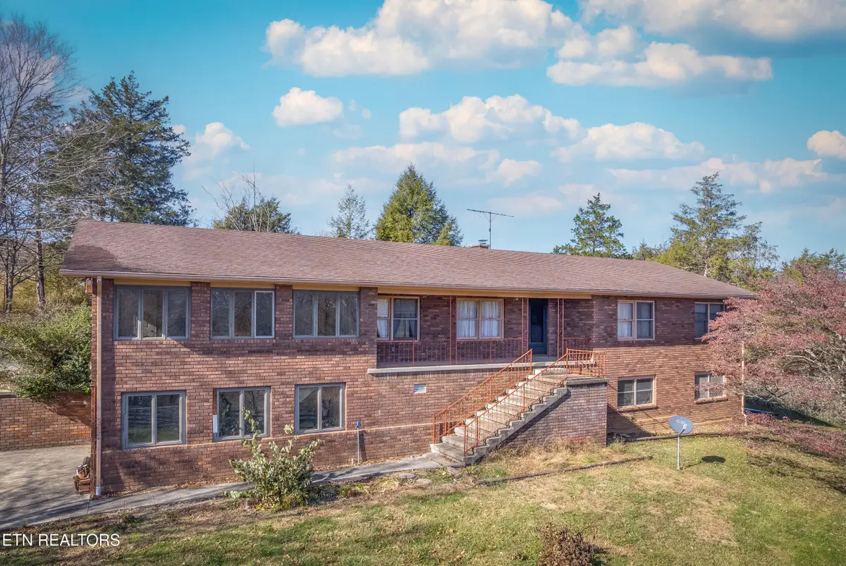 228 Mccarter Lane, Cumberland Gap, TN 37724 - Image #1