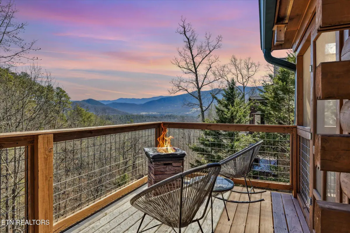 228 Tolliver Tr, Townsend, TN 37882 - Image #1