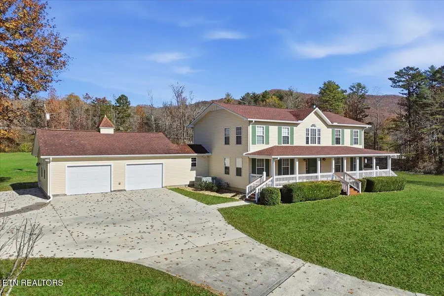 105 Carl Terry Rd, Wartburg, TN 37887 - Image #2