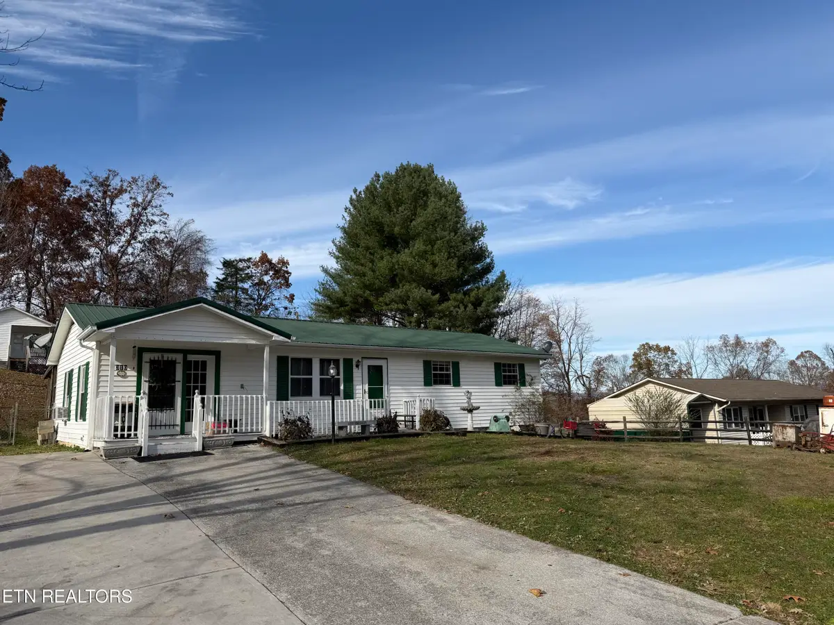 310 Hollifield Drive, Jacksboro, TN 37757 - Image #1