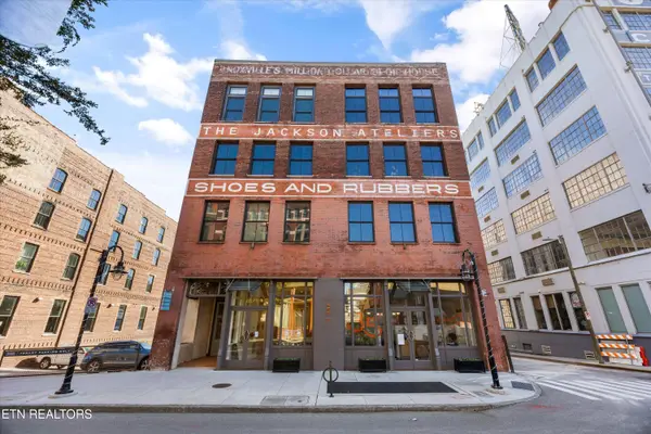 130 W Jackson Ave #302, Knoxville, TN 37902