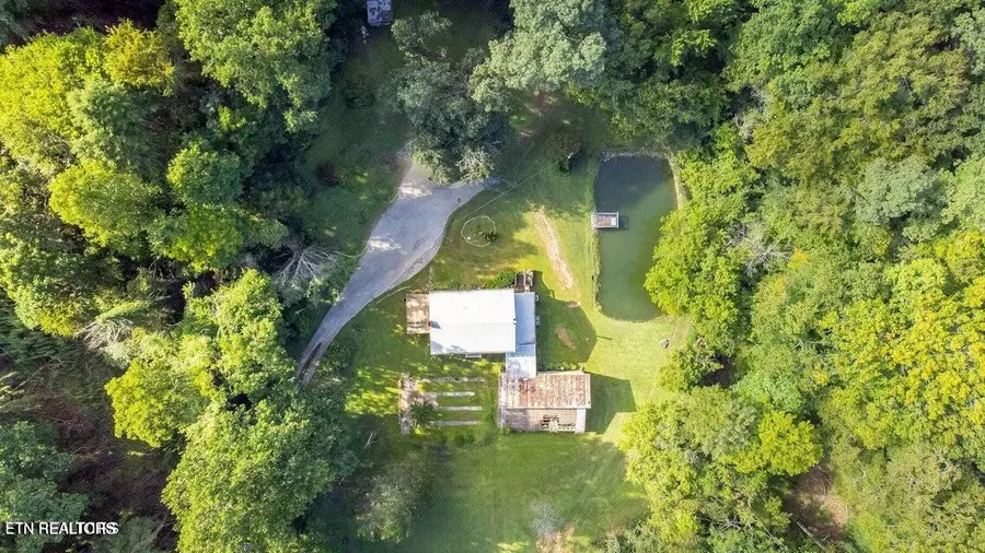 288 Zachary Rd, Sneedville, TN 37869 - Image #3