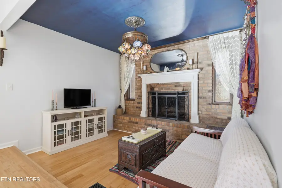 1021 Oxford Hills Drive, Maryville, TN 37803 - Image #3