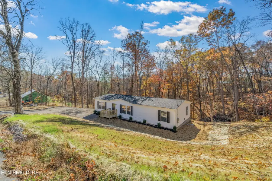 235 Clear Springs Rd, Harriman, TN 37748 - Image #3