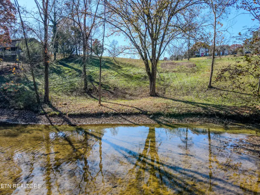 165 Rebel Rd, Harriman, TN 37748 - Image #2