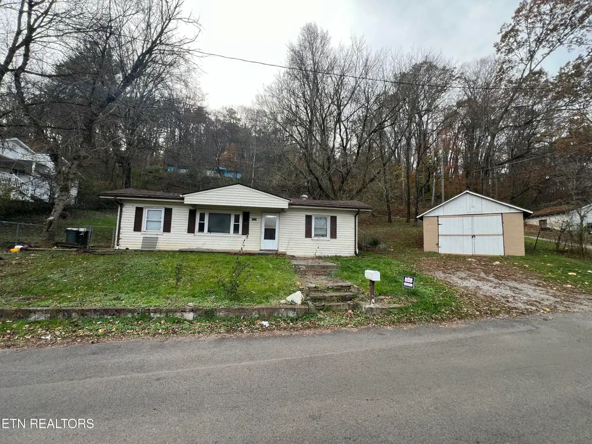 129 Turkey Rd, Powell, TN 37849 - Image #1