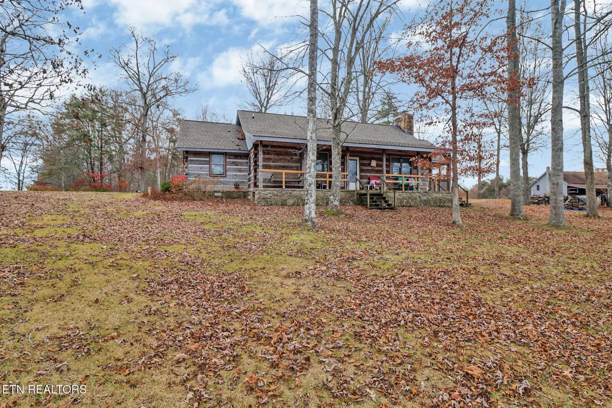 484 Mccormic Rd, Crossville, TN 38571 - Image #1