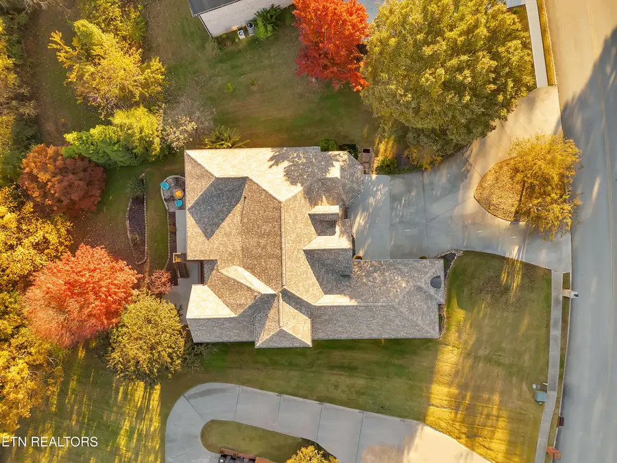 430 Oak Chase Blvd, Lenoir City, TN 37772 - Image #2