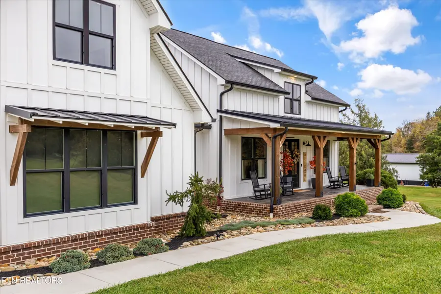 1419 Graves Rd, Strawberry Plains, TN 37871 - Image #3