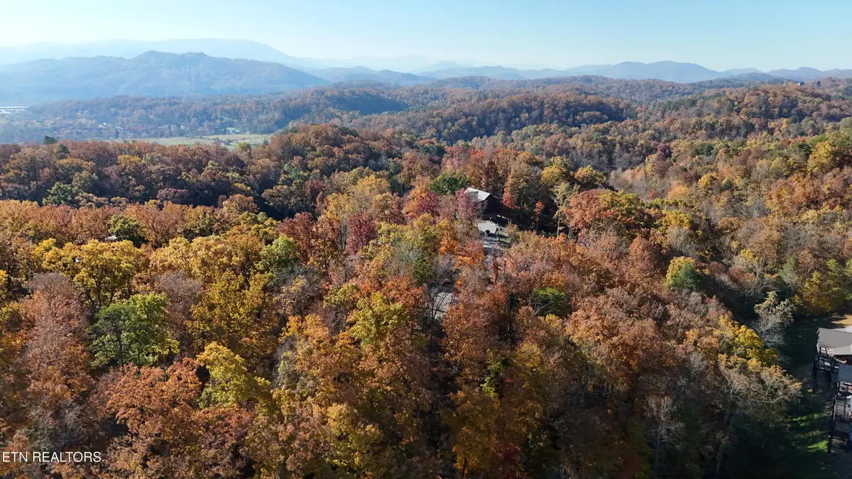 Hawks Nest Way, Sevierville, TN 37862 - Image #1