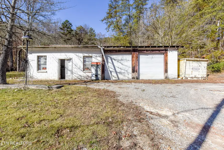 463 Lovers Lane, Townsend, TN 37882 - Image #3