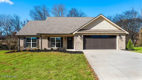 1451 John Sparks Drive, Friendsville, TN 37737