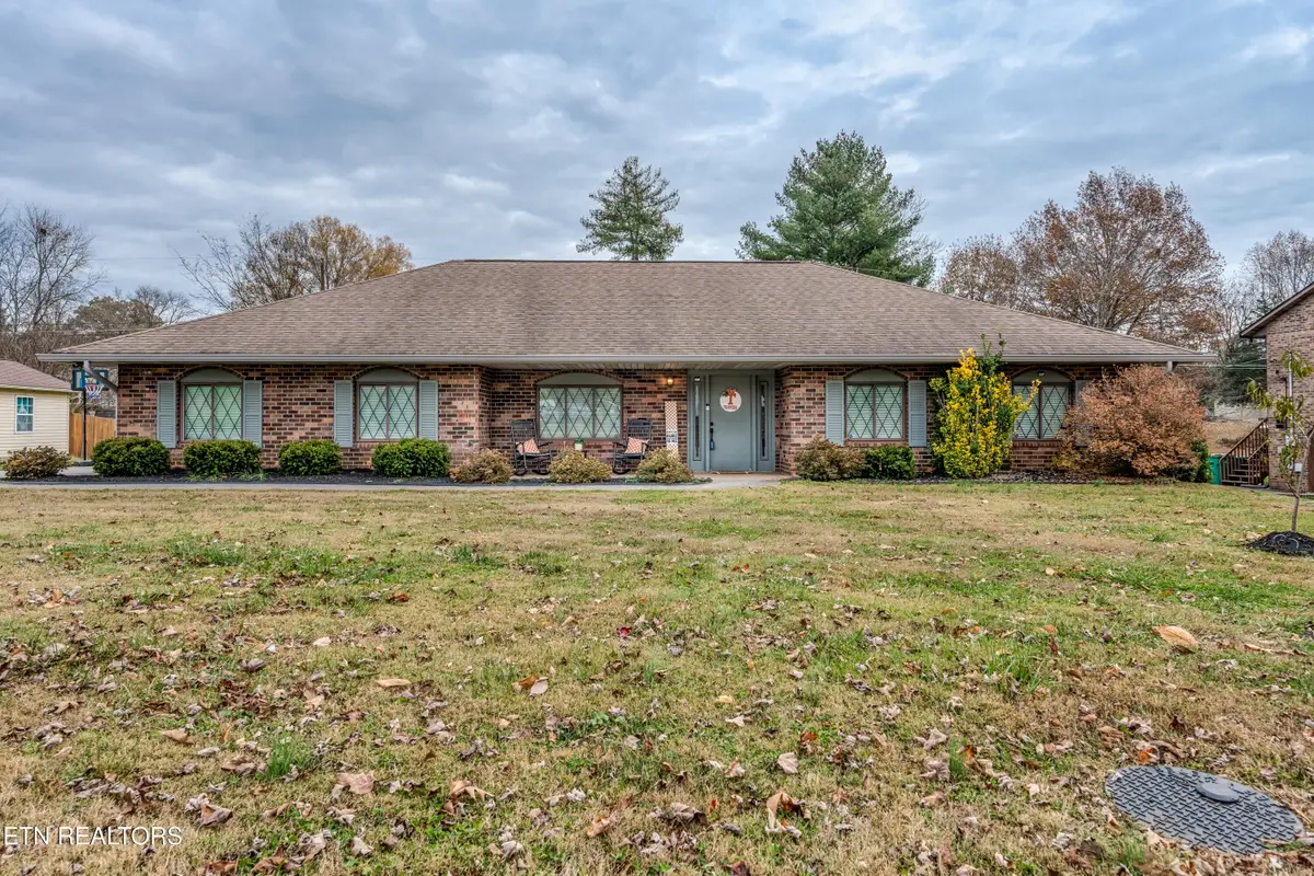3020 Shropshire Blvd, Powell, TN 37849 - Image #1