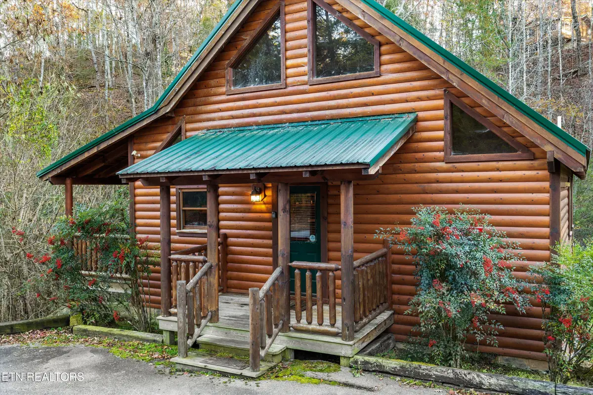 1323 Zachary Thomas Lane, Sevierville, TN 37876 - Image #1