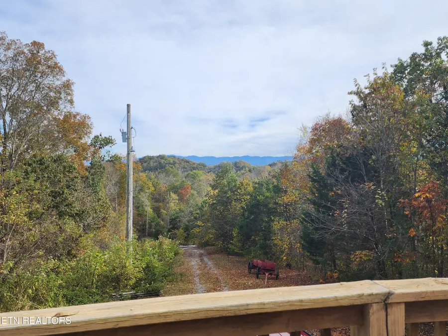 945 Cedar Springs Valley Rd, Sevierville, TN 37876 - Image #3
