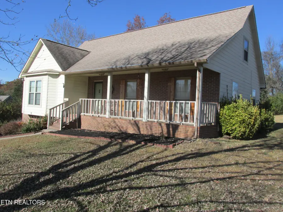3045 Shadowbrook Drive, Maryville, TN 37803 - Image #2