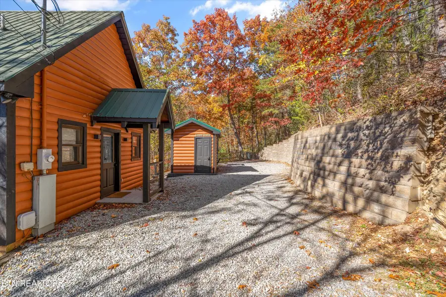 3898 Millers Ridge Way, Sevierville, TN 37862 - Image #3