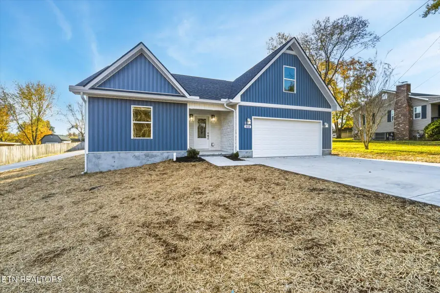 333 Granville Conner Rd, Powell, TN 37849 - Image #3