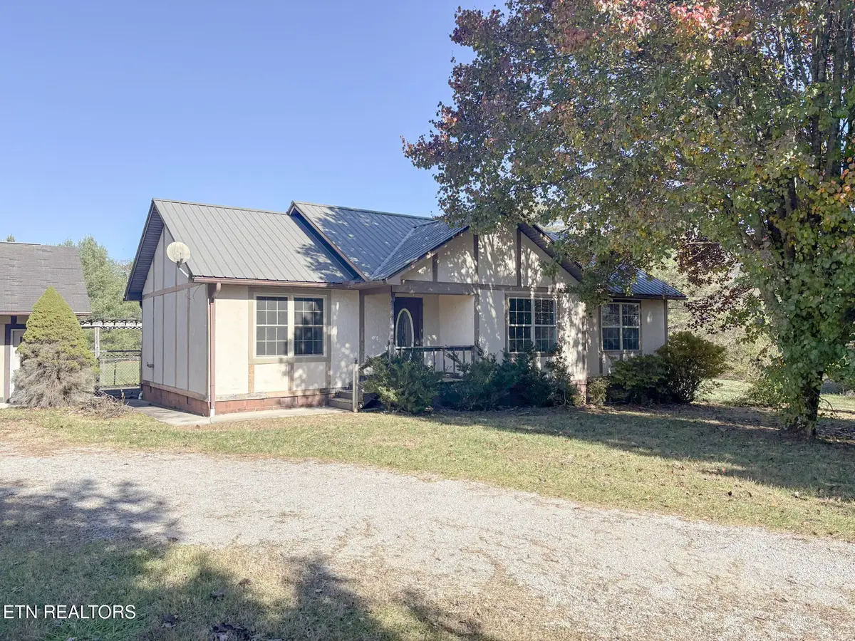 230 Amanda Drive, Jamestown, TN 38556 - Image #1
