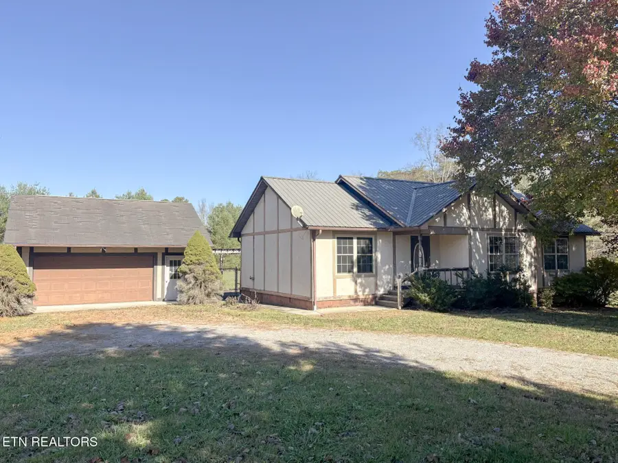 230 Amanda Drive, Jamestown, TN 38556 - Image #2