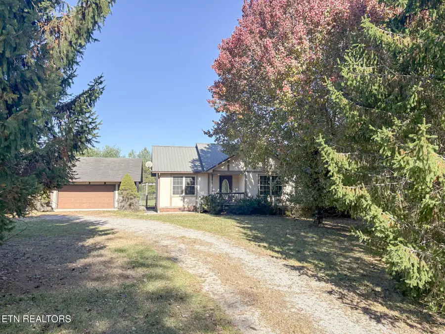 230 Amanda Drive, Jamestown, TN 38556 - Image #3