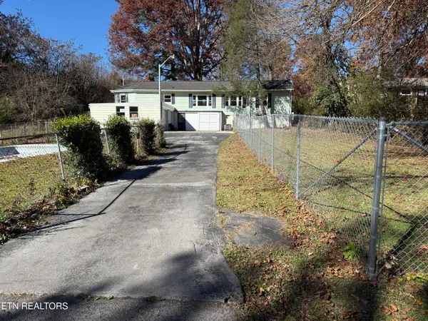 3502 NE Andrew Place, Knoxville, TN 37917