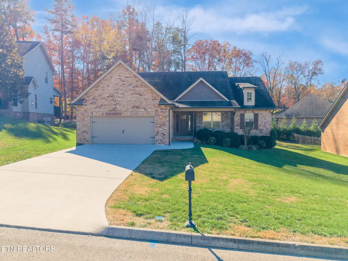 597 Carrington Blvd, Lenoir City, TN 37771 - Image #1