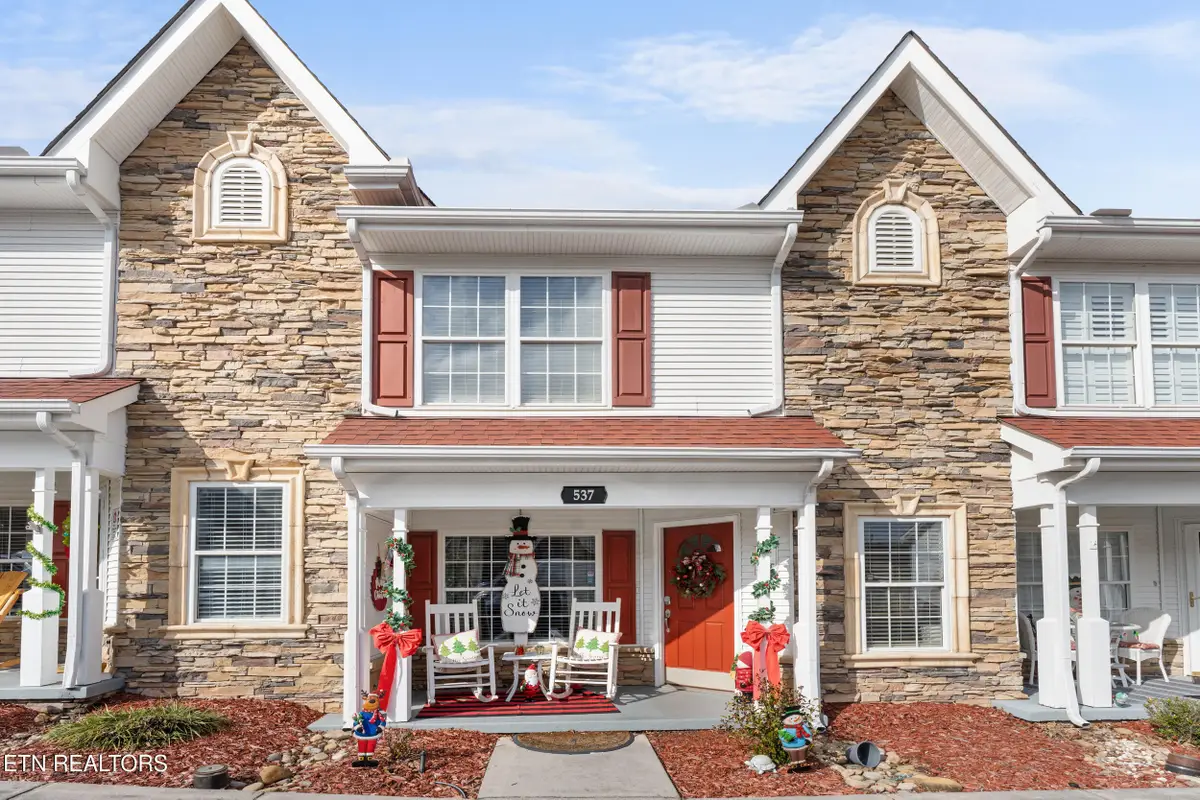 537 Orch Vly Way, Pigeon Forge, TN 37862 - Image #1