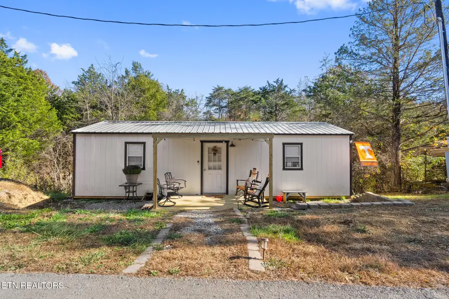 975 Lake Smoky Rd, Sevierville, TN 37876 - Image #2