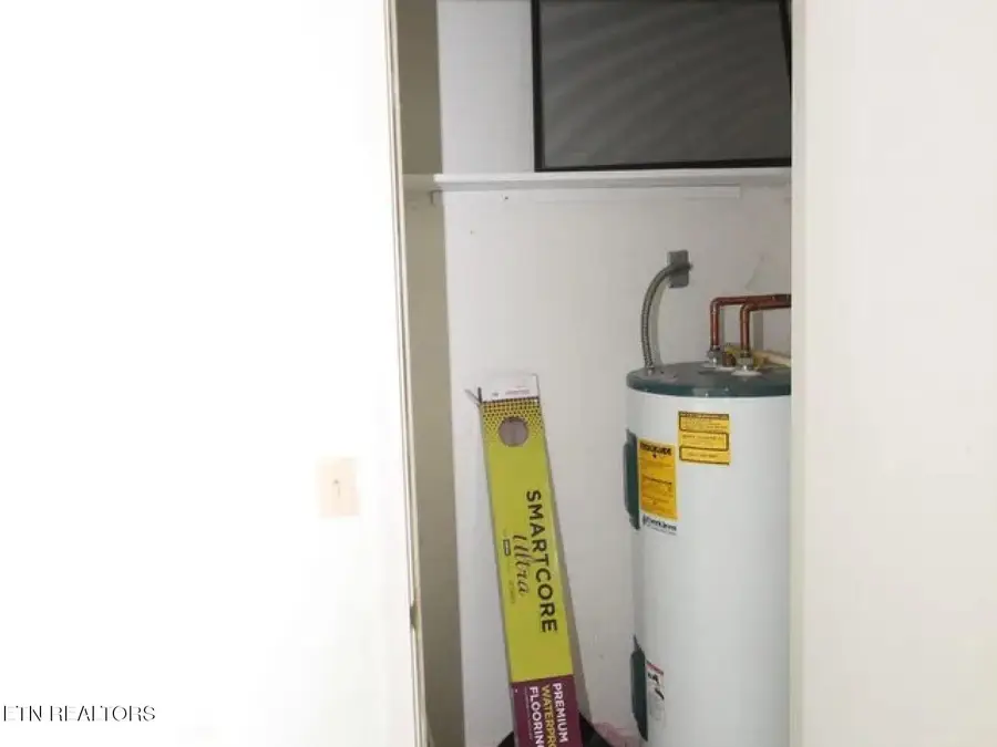 119 Anglewood Drive, Crossville, TN 38558 - Image #3