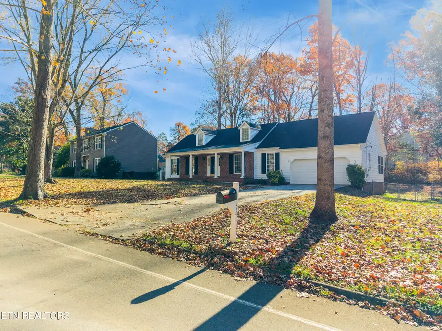 521 Hickory Woods Rd, Knoxville, TN 37934 - Image #3