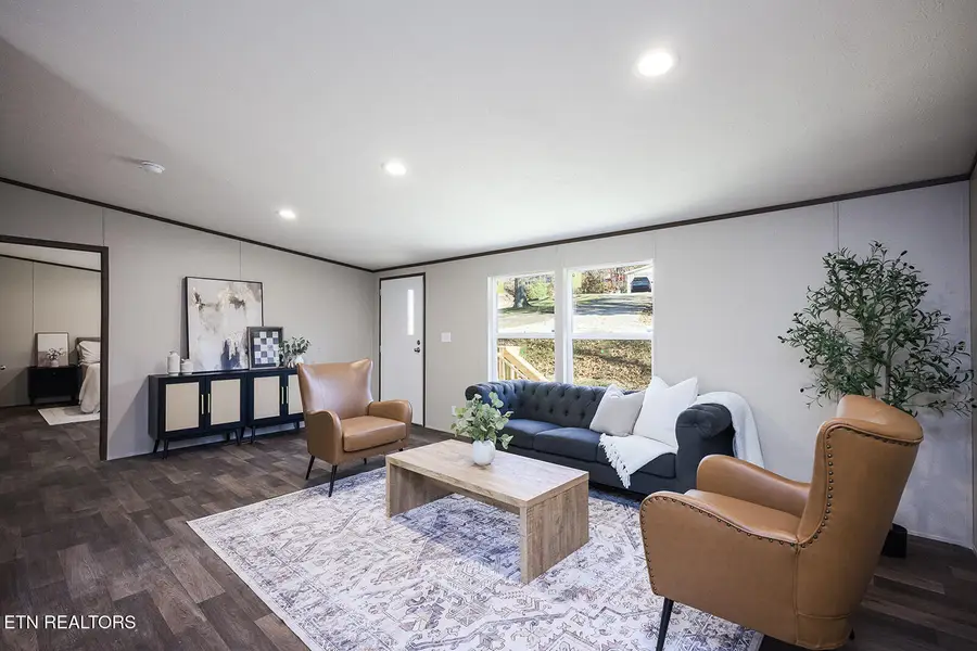 365 Harmon Lane, Lenoir City, TN 37771 - Image #2