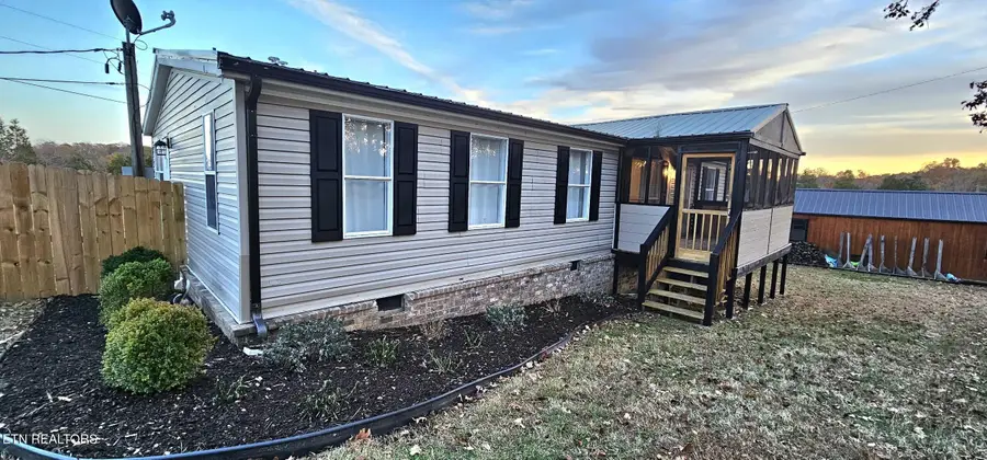 365 Billingsley Rd, Sweetwater, TN 37874 - Image #2