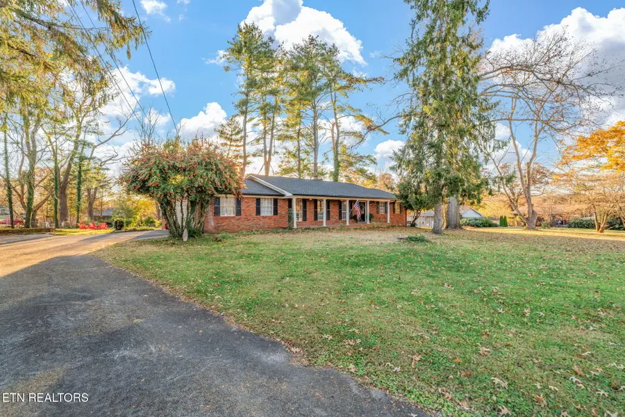 8808 Regent Lane, Knoxville, TN 37923 - Image #2
