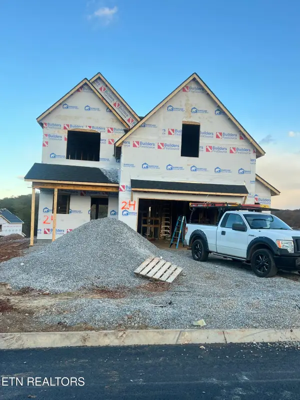 198 Limelight Lane, Lenoir City, TN 37772