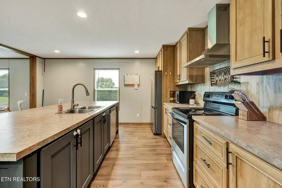 111 Alaina Drive, Sweetwater, TN 37874 - Image #3