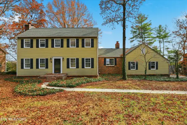 11134 Crown Point Drive, Knoxville, TN 37934