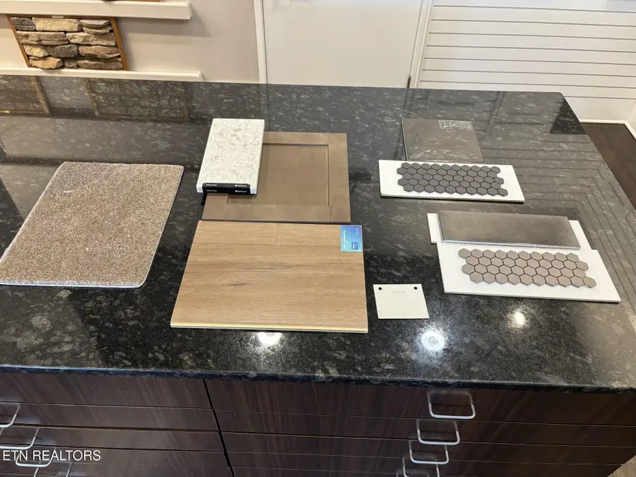 1870 Hickory Reserve Rd, Knoxville, TN 37932 - Image #3