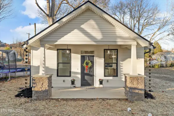 1116 Hiawassee Ave, Knoxville, TN 37917